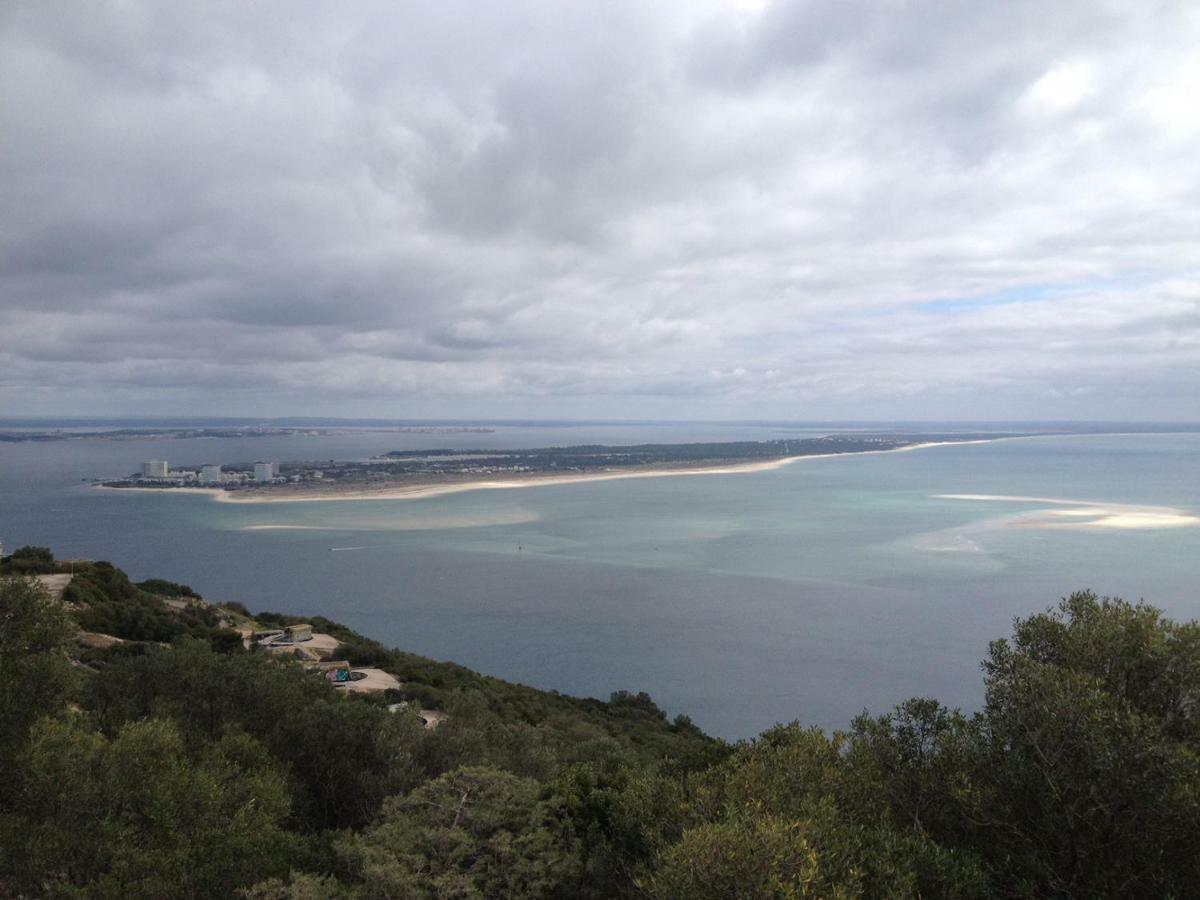 Apartment With A Stunning View Over Sesimbra Dış mekan fotoğraf